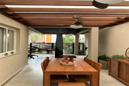 Casa à venda com 3 suítes no condomínio Maison Blanche, Indaiatuba - SP