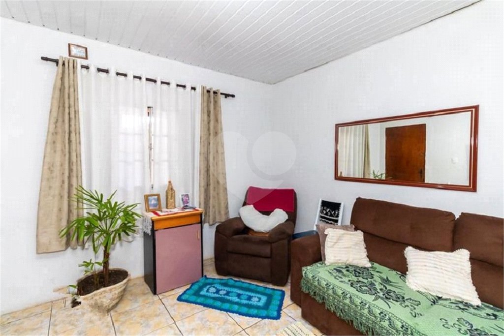Casa à venda com 3 quartos em Parque Vitória, São Paulo, SP