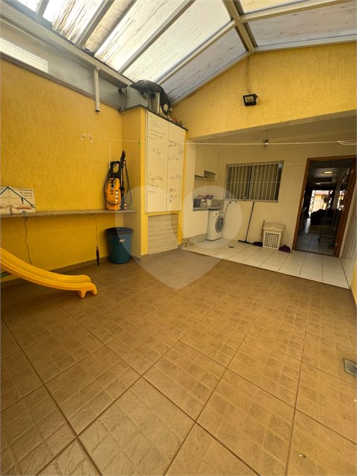 Sobrado à venda com 3 quartos, sendo 1 suíte, em Jardim Popular, São Paulo, SP