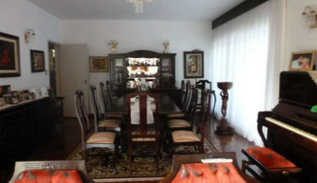 Casa Térrea à venda com 3 quartos, sendo 1 suíte,  em Caxingui, São Paulo, SP
