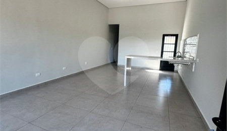 Casa à venda com 2 quartos em Jardim São Felipe, Atibaia, SP
