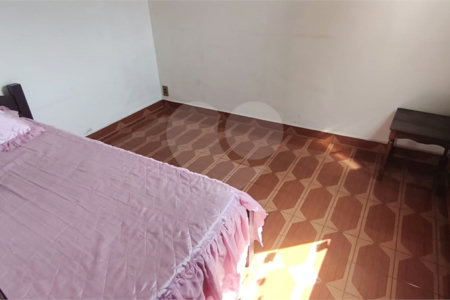 Casa para alugar com 6 quartos, sendo 2 suítes,  em Vila São João, Guarulhos, SP