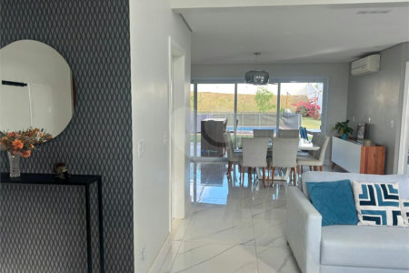 Casa à venda com 3 suítes no condomínio Terras de Lucas, Sorocaba - SP