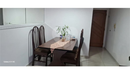 Apartamento à venda com 2 quartos em Vila Mangalot, São Paulo, SP