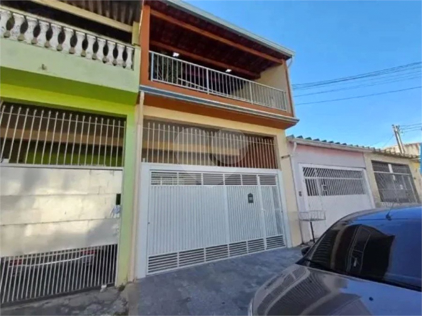 Sobrado à venda com 4 quartos, sendo 1 suíte, em Jaraguá, São Paulo, SP