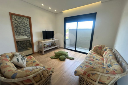 Casa à venda com 3 suítes no condomínio Alphaville Castelo, Itu - SP