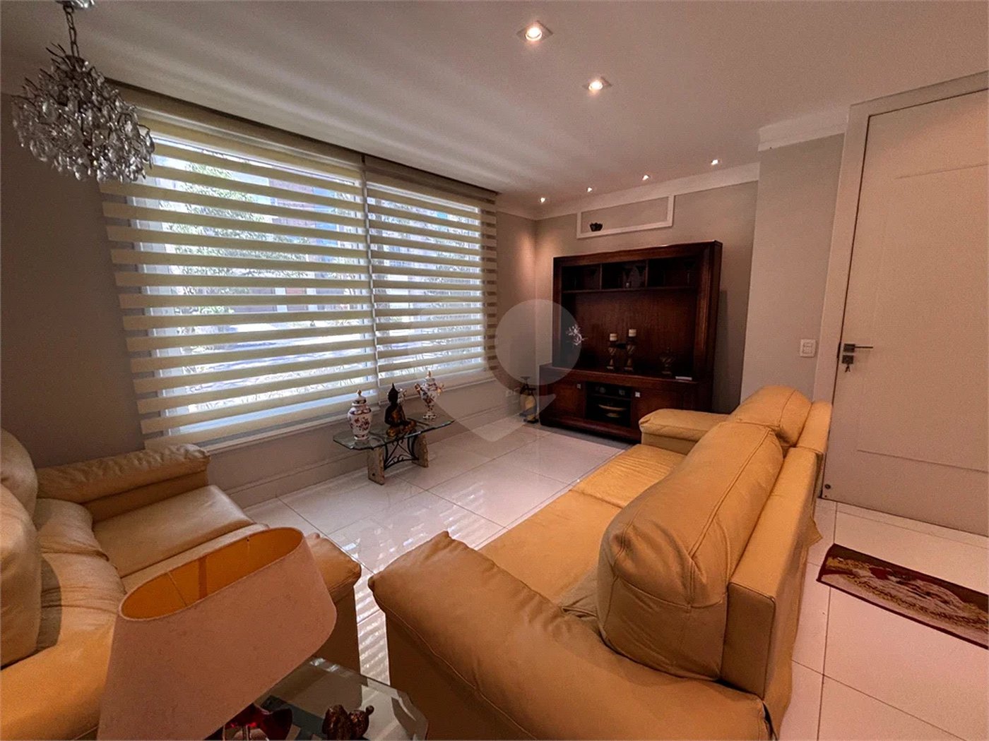 Casa à venda com 4 quartos, sendo 3 suítes, no condomínio Reserva Nova Cantareira, São Paulo - SP