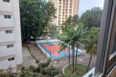 Apartamento à venda com 2 quartos em Jardim Íris, São Paulo, SP