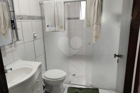 Sobrado à venda com 3 quartos em Vila Medeiros, São Paulo, SP