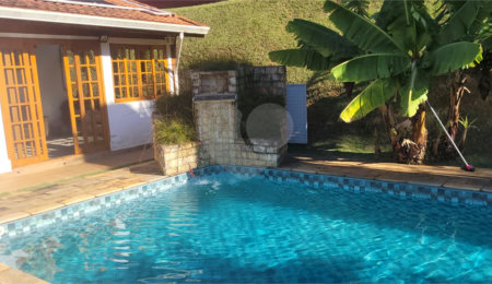 Casa à venda com 3 quartos, sendo 2 suítes,  em Mantiqueira, Mairiporã, SP