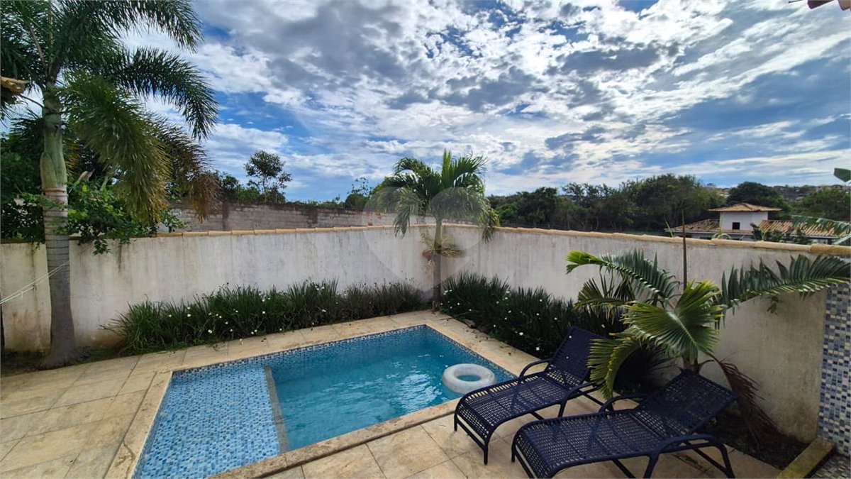 Casa à venda com 3 quartos, sendo 1 suíte, em Rasa, Armação dos Búzios, RJ