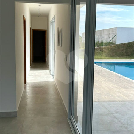Casa à venda com 3 suítes no condomínio Vida Real, Itupeva - SP