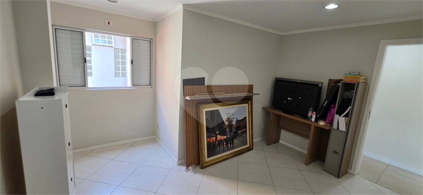 Casa Térrea à venda ou para alugar com 8 quartos, sendo 4 suítes, em Vila Pereira Barreto, São Paulo, SP