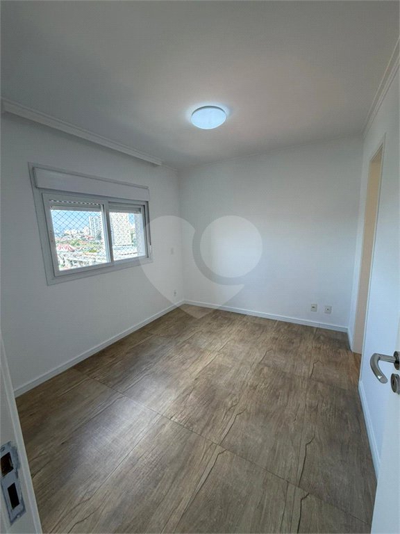 Apartamento à venda com 3 quartos, sendo 1 suíte, em Jardim Aeroporto, São Paulo, SP