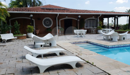 Casa à venda com 4 suítes no condomínio Vale do Itamaraca, Valinhos - SP