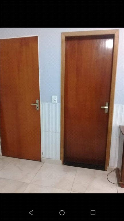 Casa à venda com 4 quartos, sendo 1 suíte,  em Parque Santa Rosa, Suzano, SP