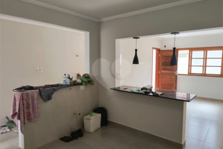 Casa à venda com 2 quartos, sendo 1 suíte, em Vila Avaí, Indaiatuba, SP