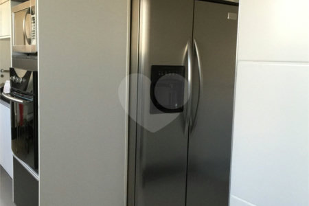 Apartamento à venda com 4 suítes em Vila Gertrudes, São Paulo, SP