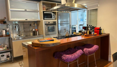 Apartamento à venda com 2 quartos, sendo 1 suíte,  em Vila Andrade, São Paulo, SP