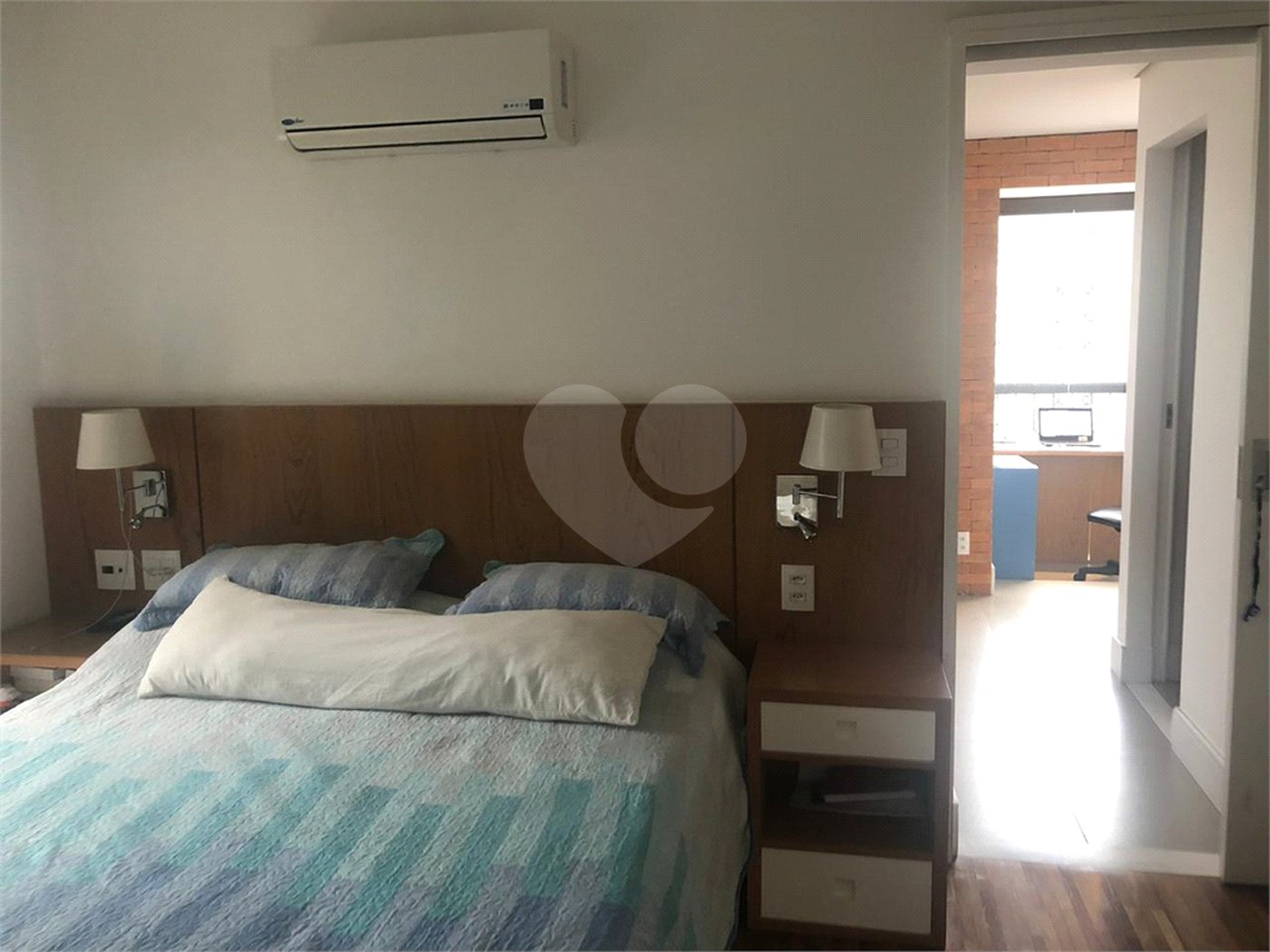Apartamento à venda com 3 quartos, sendo 2 suítes, em Vila Nova Conceição, São Paulo, SP