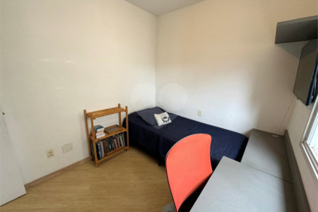 Apartamento à venda com 3 quartos, sendo 1 suíte, em Vila Gilda, Santo André, SP