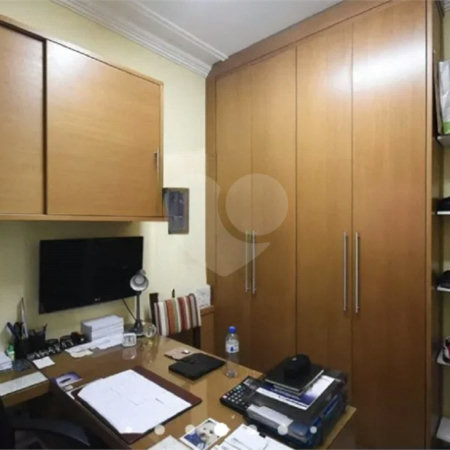 Casa à venda com 5 suítes em Jardim Londrina, São Paulo, SP