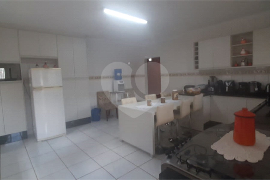 Casa à venda com 3 quartos, sendo 2 suítes, em São Vicente, Mairiporã, SP