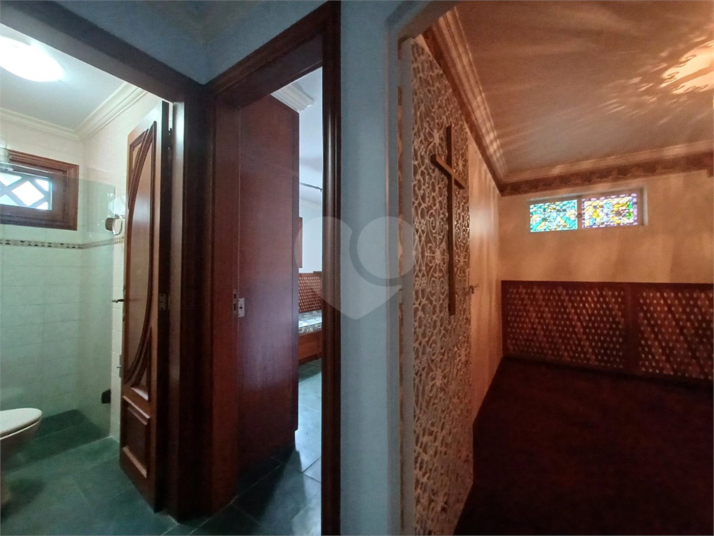 Casa à venda com 6 suítes no condomínio Portal da Raposo, Sorocaba - SP