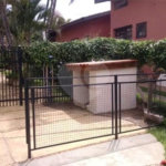 Casa à venda com 4 quartos, sendo 2 suítes, no condomínio Vinhas da Vista Alegre - Lado Sede, Vinhedo - SP