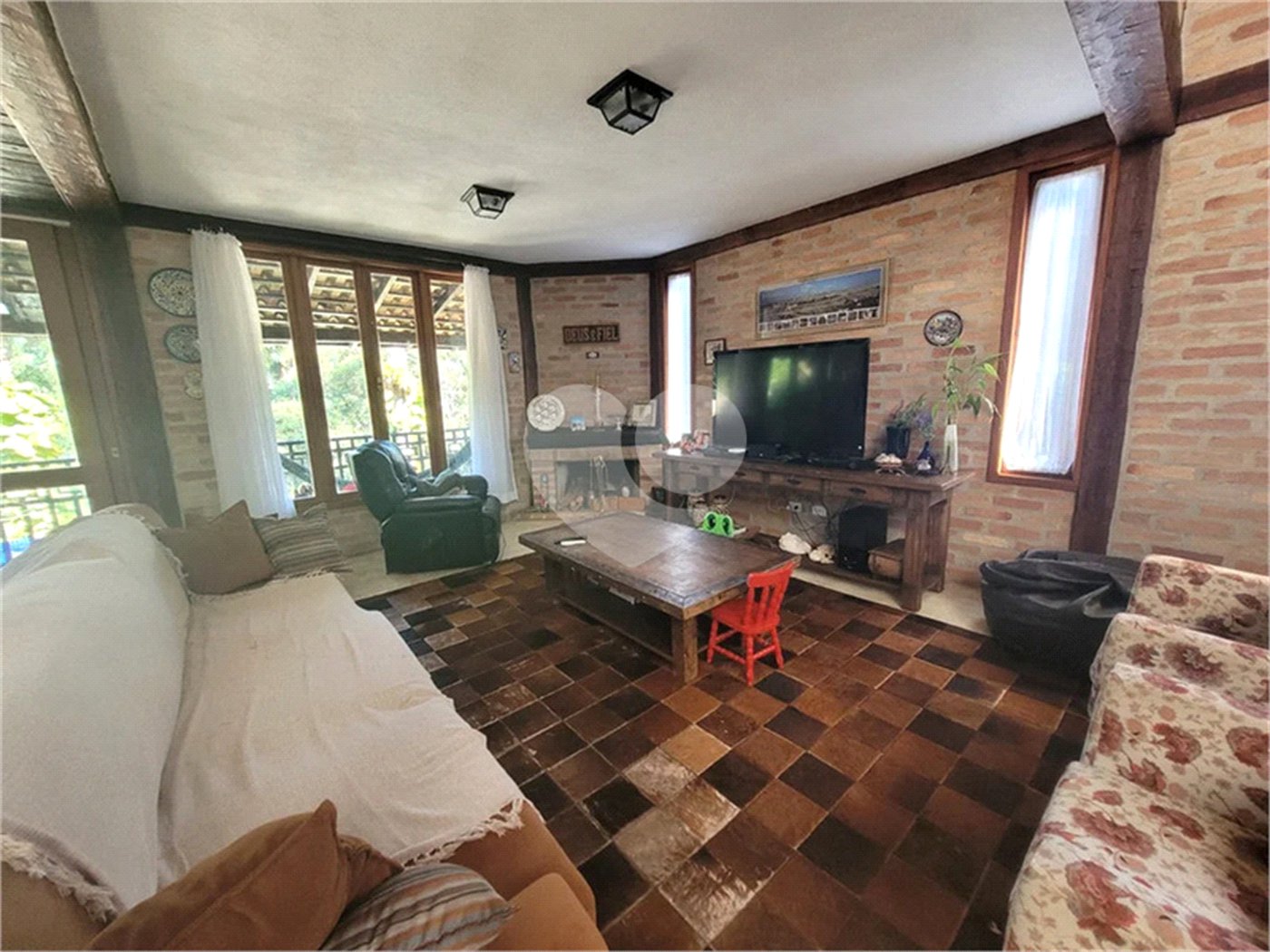 Casa à venda com 3 quartos, sendo 1 suíte,  no condomínio Residencial Bosque da Serra, Mairiporã - SP