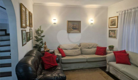 Casa à venda com 3 quartos, sendo 1 suíte,  em Vila Paulista, São Paulo, SP