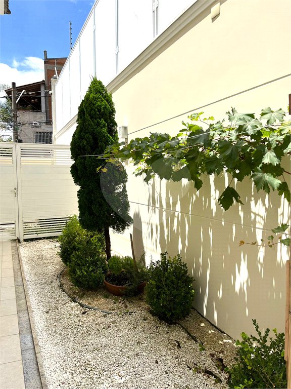 Sobrado à venda com 4 suítes em Tremembé, São Paulo, SP