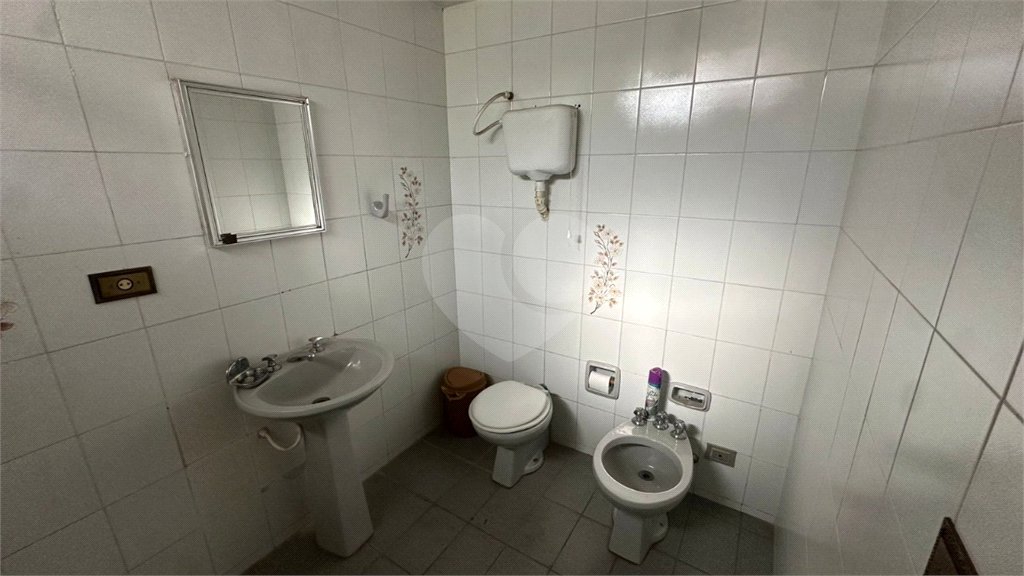 Casa à venda ou para alugar com 5 quartos, sendo 2 suítes, no Centro, Salto, SP