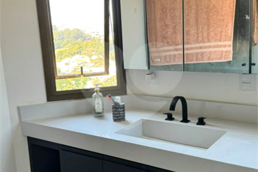 Apartamento à venda com 4 quartos, sendo 1 suíte, em Tremembé, São Paulo, SP