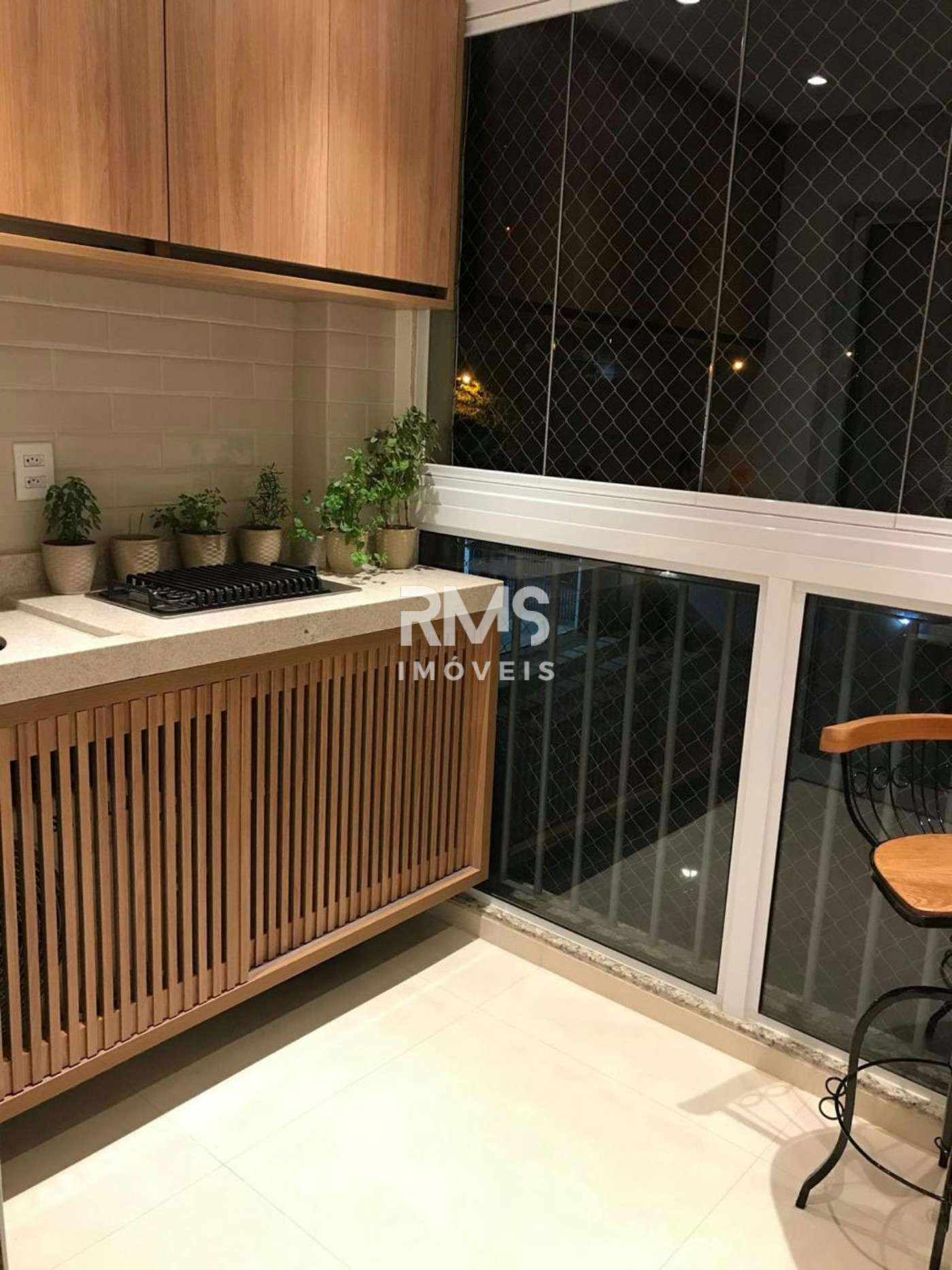 Belíssimo à venda com 3 quartos, sendo 1 suíte, no condomínio Residencial Ilhas Mediterrâneo, Itu - SP