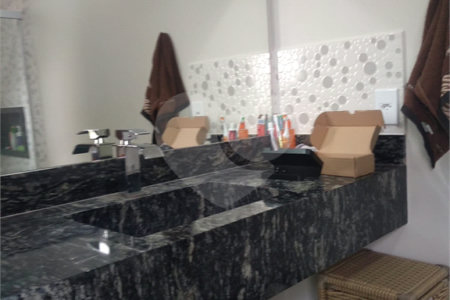 Casa à venda com 3 quartos, sendo 1 suíte, no condomínio Terras da Estância, Paulínia - SP