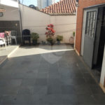Sobrado à venda com 4 quartos, sendo 1 suíte, em Tremembé, São Paulo, SP