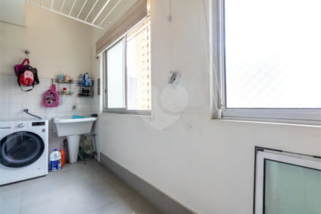 Cobertura à venda ou para alugar com 4 quartos, sendo 2 suítes, em Perdizes, São Paulo, SP