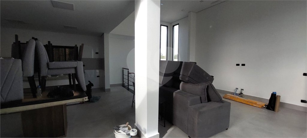 Casa à venda ou para alugar com 5 quartos, sendo 3 suítes, no condomínio Figueira Garden, Atibaia - SP