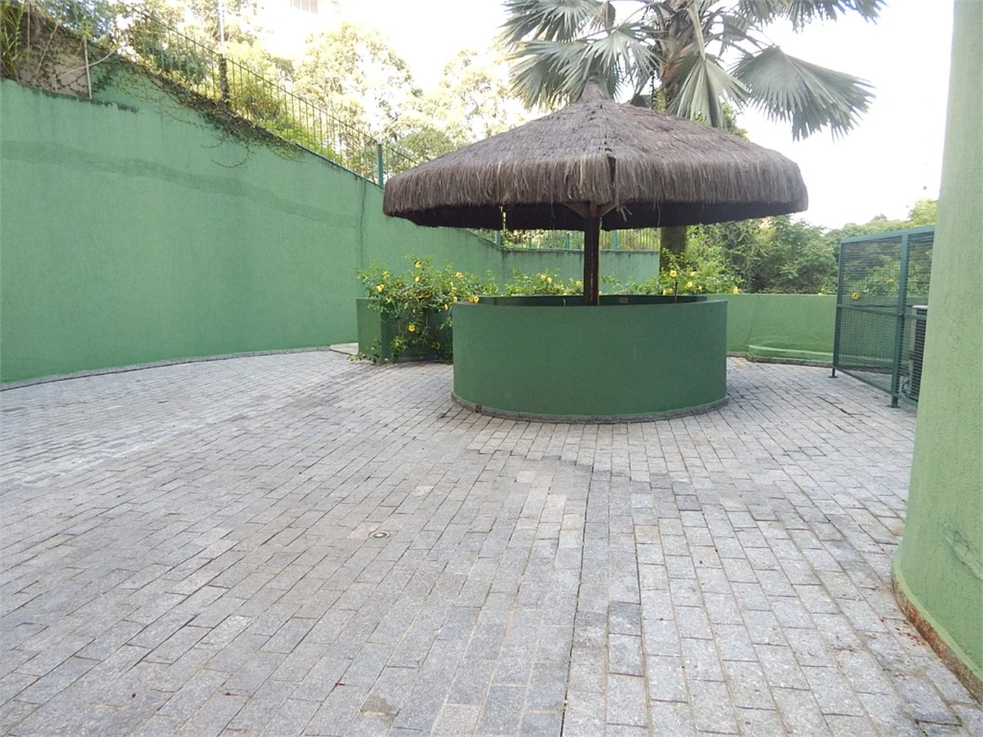 Apartamento à venda com 4 quartos, sendo 3 suítes, em Paraíso do Morumbi, São Paulo, SP
