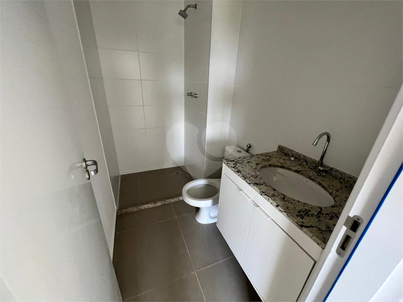 Apartamento à venda com 2 quartos, sendo 1 suíte, em Jardim Maria José, Votorantim, SP