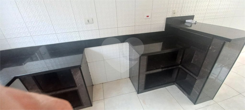 Casa Térrea à venda com 4 quartos, sendo 3 suítes, em Vila Galvão, Guarulhos, SP