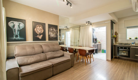 Casa à venda com 2 suítes no condomínio Residencial Living Sabara, São Paulo - SP