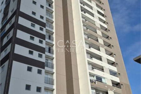 Apartamento à venda ou para alugar com 2 quartos, sendo 1 suíte,  em Jardim São Carlos, Sorocaba, SP