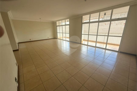 Apartamento à venda com 3 quartos, sendo 1 suíte, no Centro, Ribeirão Preto, SP