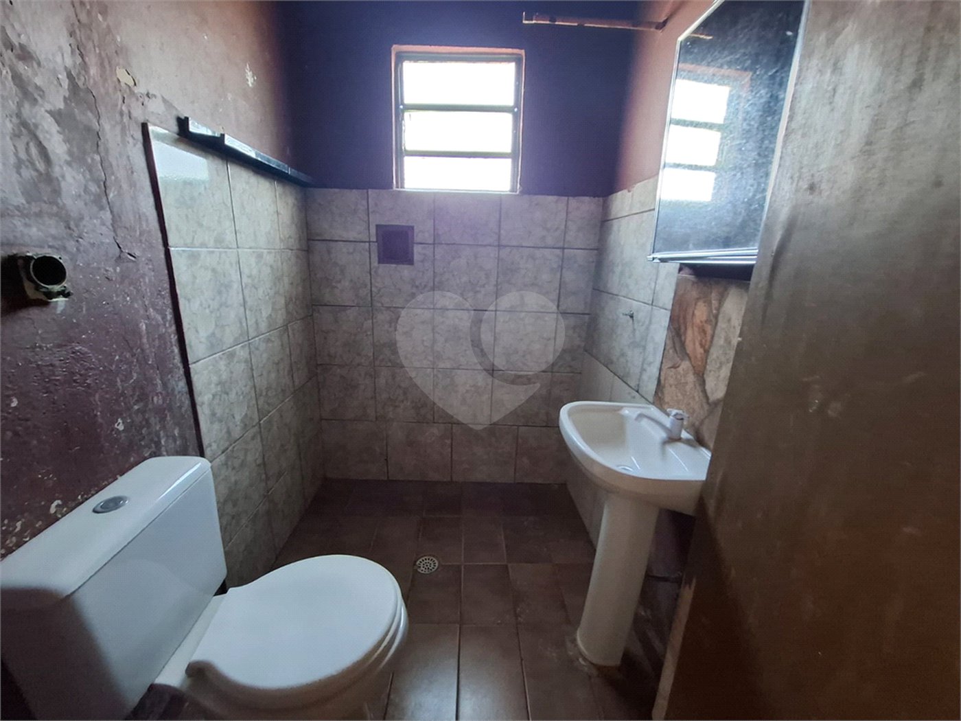 Casa à venda com 5 quartos, sendo 1 suíte, em Jardim Tamoio, Araraquara, SP