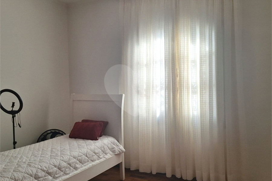 Casa Térrea, Jardim Franca porteira fechada. Impecavel!
