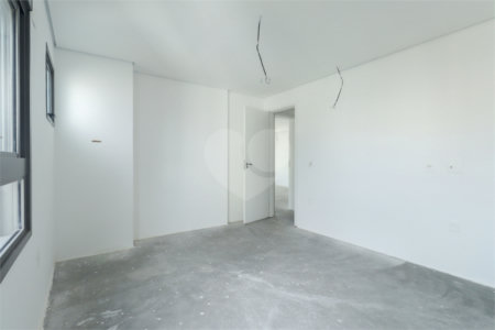 Apartamento à venda com 3 quartos, sendo 2 suítes,  em Brooklin, São Paulo, SP