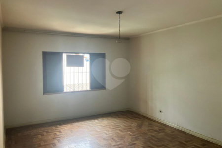 Sobrado à venda com 4 quartos em Jardim São Paulo(zona Norte), São Paulo, SP