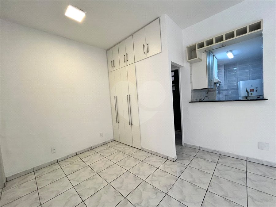 Apartamento à venda ou para alugar com 1 suíte no Centro, Rio de Janeiro, RJ